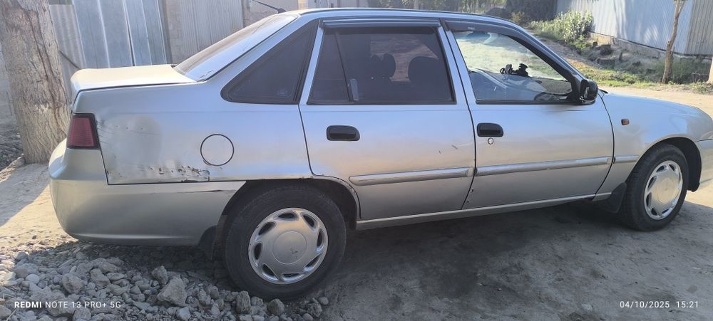 Nexia 2  sotiladi 2009