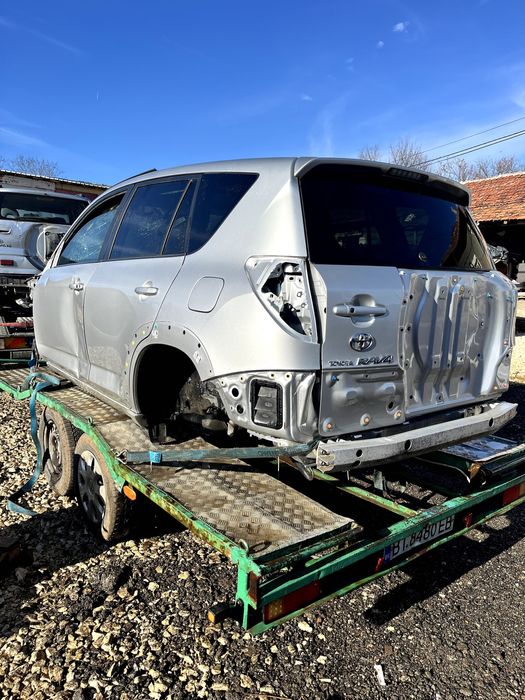 Toyota Rav4 na chasti 2.2 D-CAT 177ks Тойота Рав 4 2.2 на части