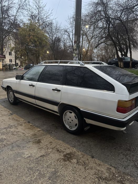 Audi 100 универсал