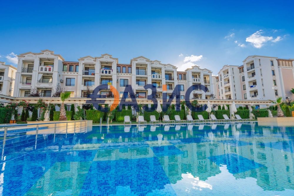 Двуетажна къща в строеж в комплекс" Грийнлайф - Вилас", Созопол,