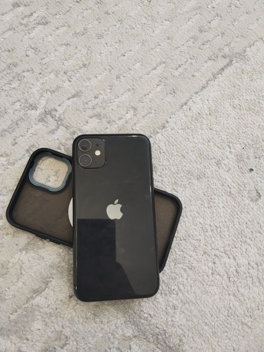 iPhone 11 в отличном состояние)