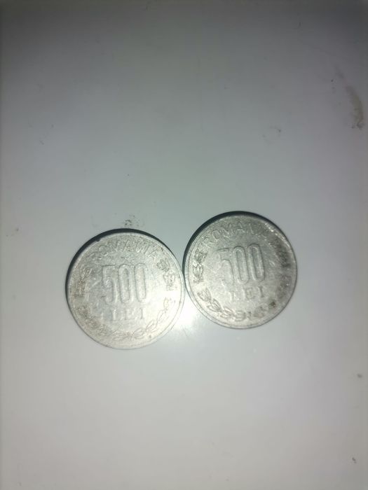 Doua monede 500 lei anii 2000-1999