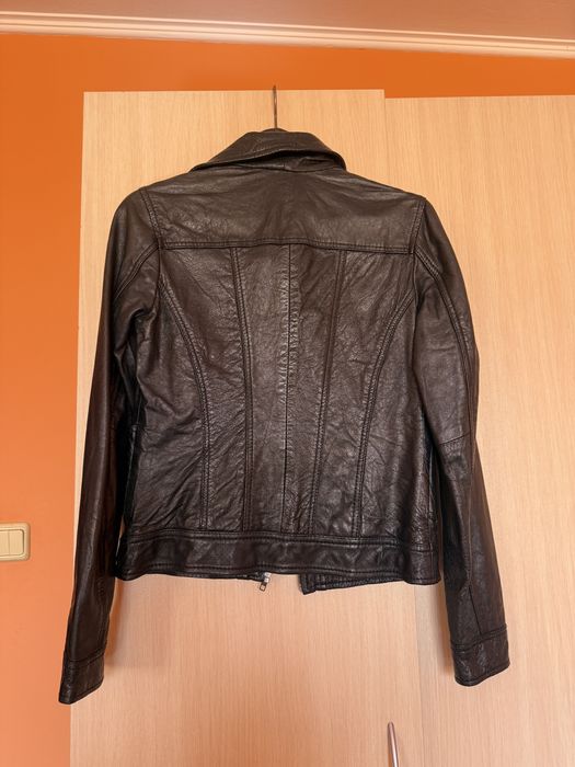 Дамско кожено яке