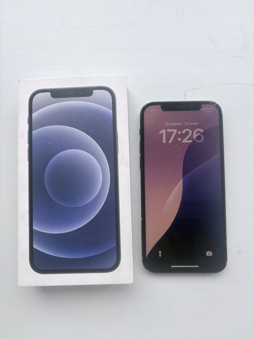 Iphone. 12