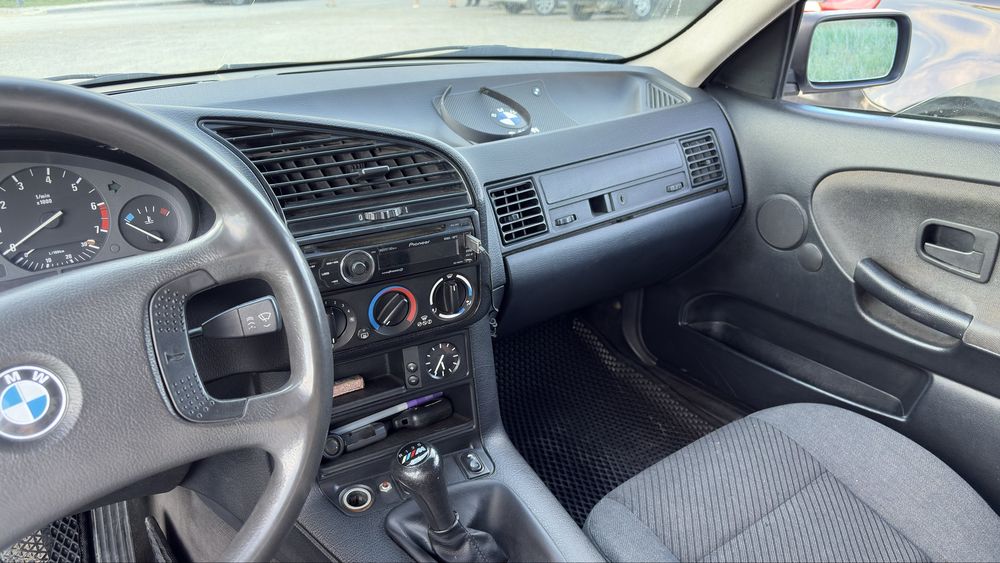 Продам BMW E36 1991