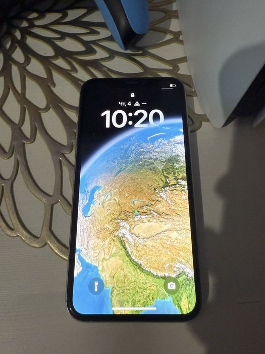 iPhone 11 pro 64