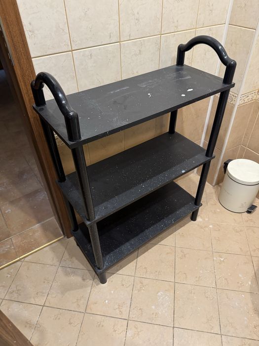 Черна етажерка с 3 рафта – 67х28х70 см