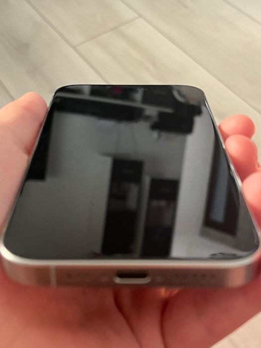 iPhone 15 Pro 128BG eSim