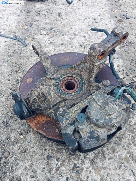 Fuzeta Stanga Fata cu Rulment Renault Espace 1.9 DCI 2002 - 2010 [V0013]