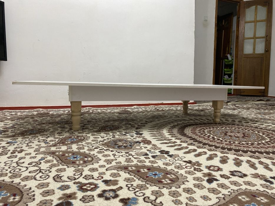 Стол сатылады новый аяк колы балгадай