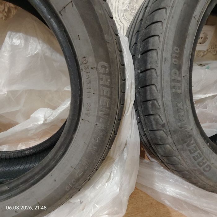 195/55 R15 продам 4 покрышки