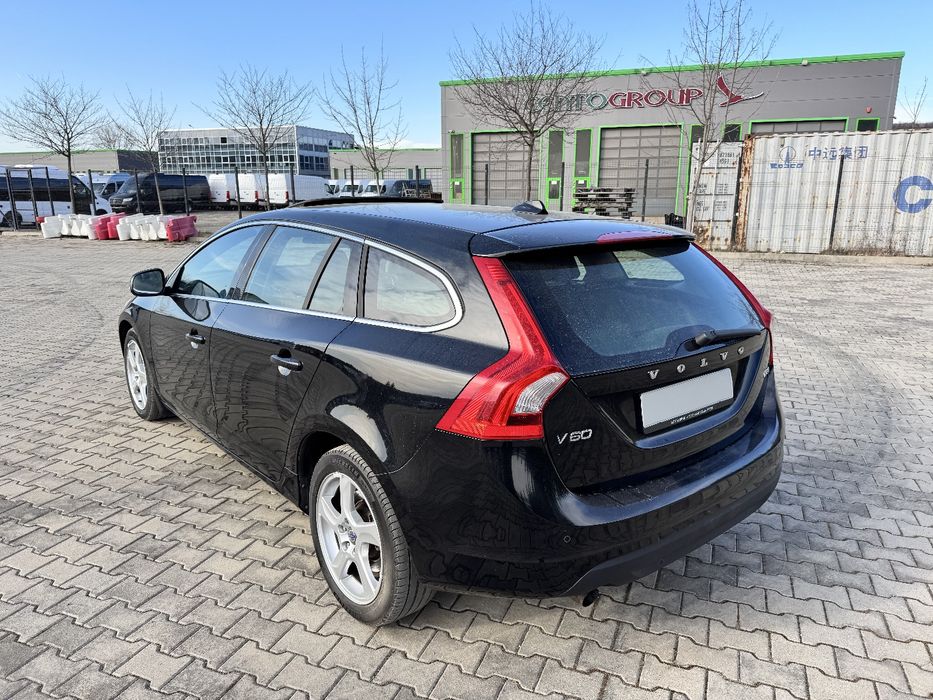 Volvo V60 D3 163 cp