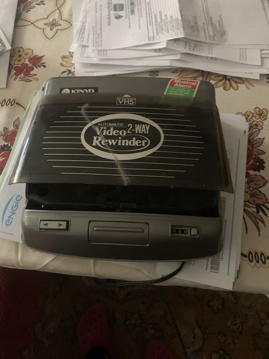 Derulator casete video KINYO