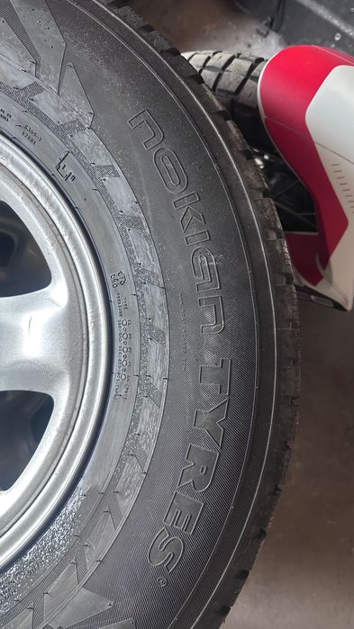 Продам зимнюю резину