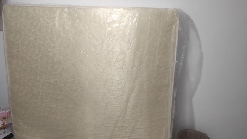 Матрас двуспальная 180*200