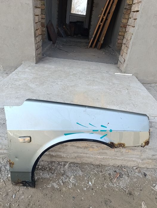 Продаются передние правые крылья от  ваз 2108 - 09