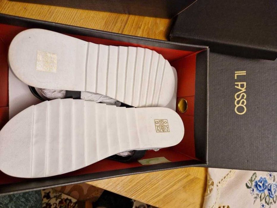 Sandale negre piele naturală