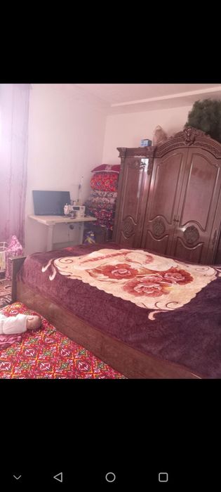 Ховли 4 сотих 5 хона ҳамма шароити бор