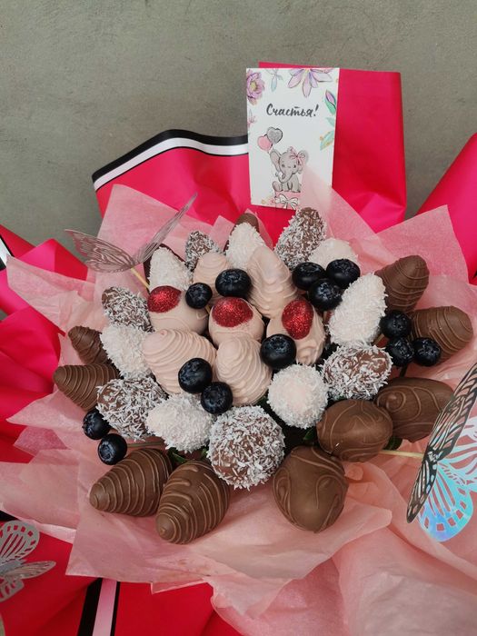 Клубника в шоколаде бокс/букет