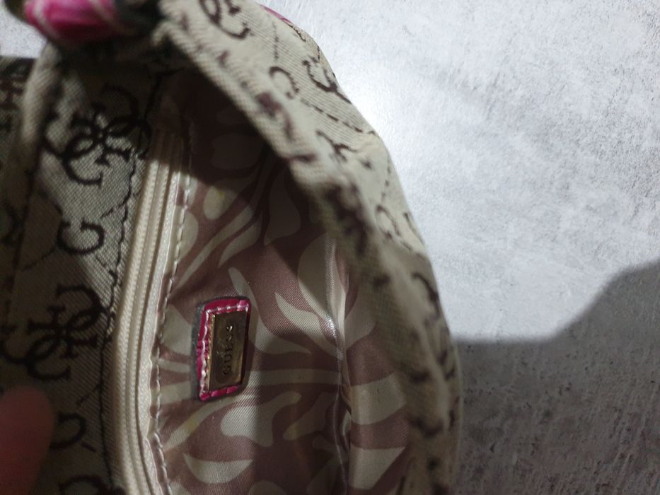 Geanta noua mica guess 100% originala