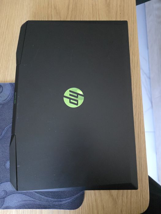 Лаптоп HP Pavilion Gaming 17 inch - 16Gb RAM 256GB NVMe + 1 TB HDD