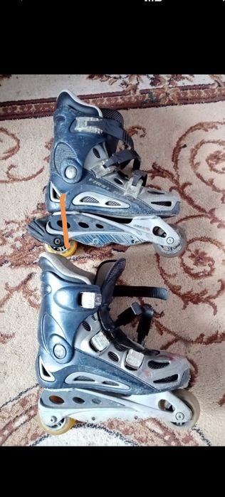 Vând role mărimea 38-42