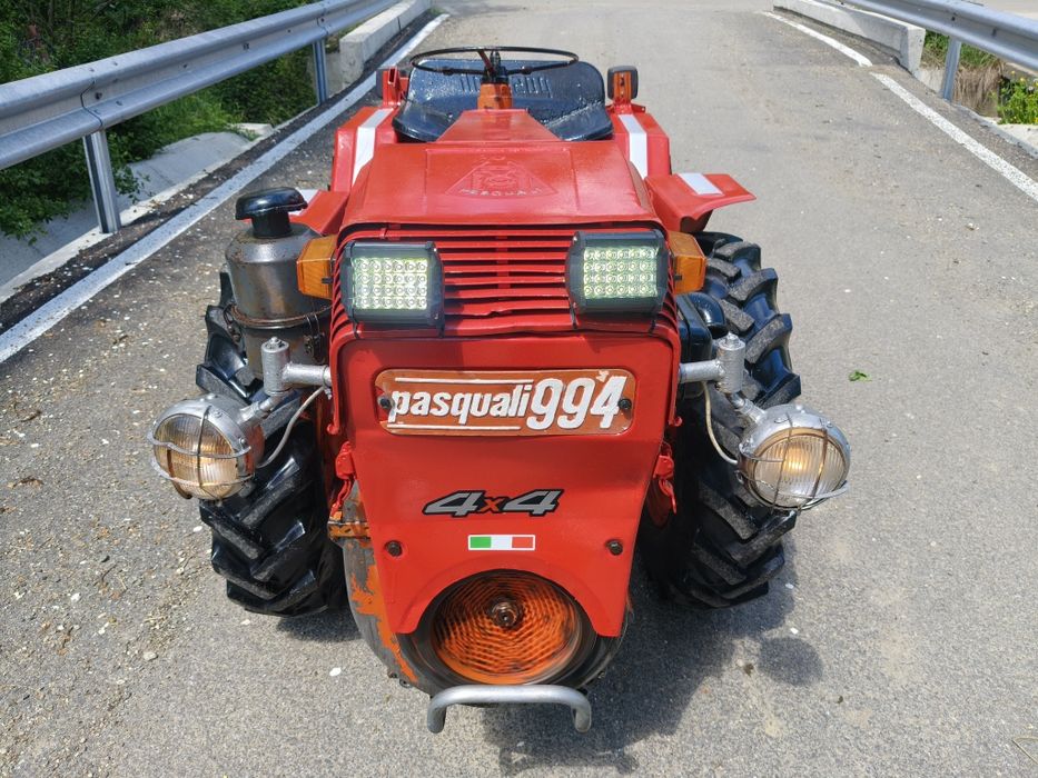 Tractoraș Pasquali 4x4 articulat 30 cai