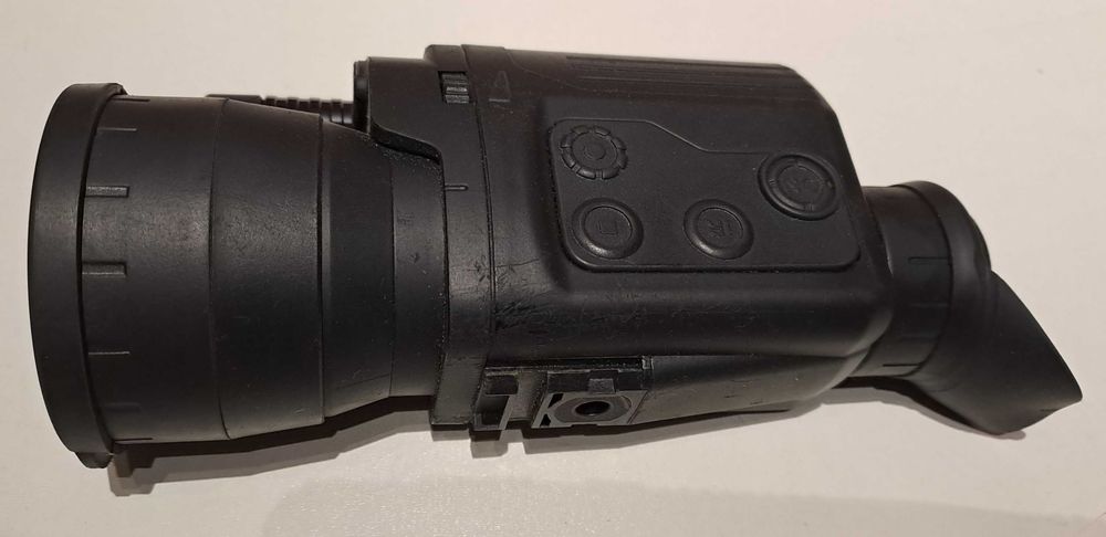 Aparat Night Vision digital Pulsar Recon 870