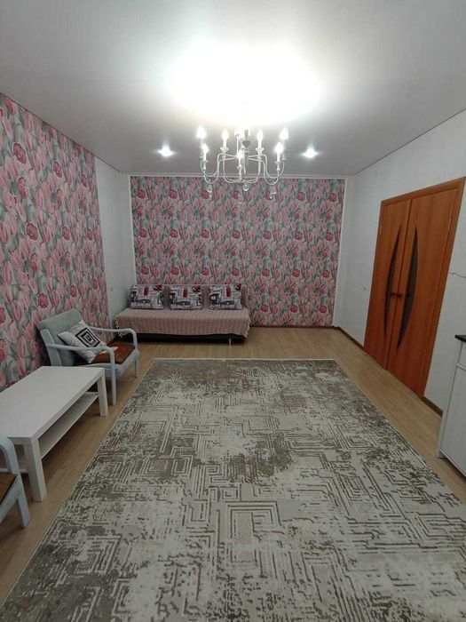 Продам 1 комн. квартиру в Уральске