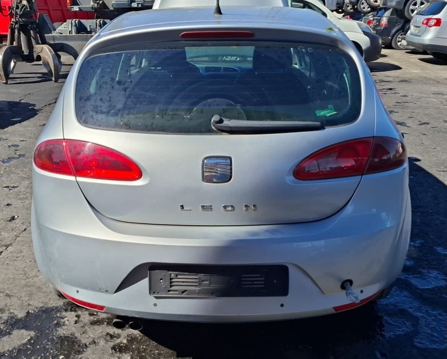 Dezmembrez seat Leon 1p