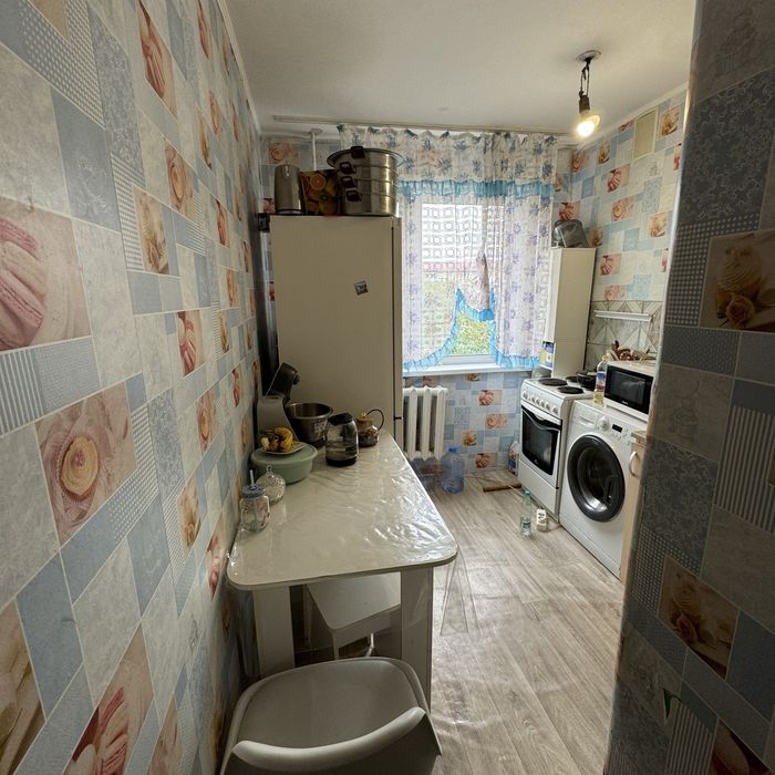 Продам 2 комнатную квартиру