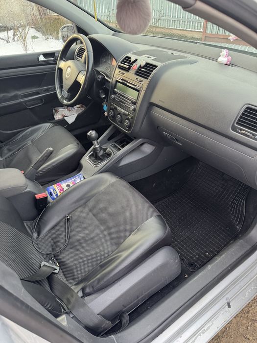 De vânzare vw golf v