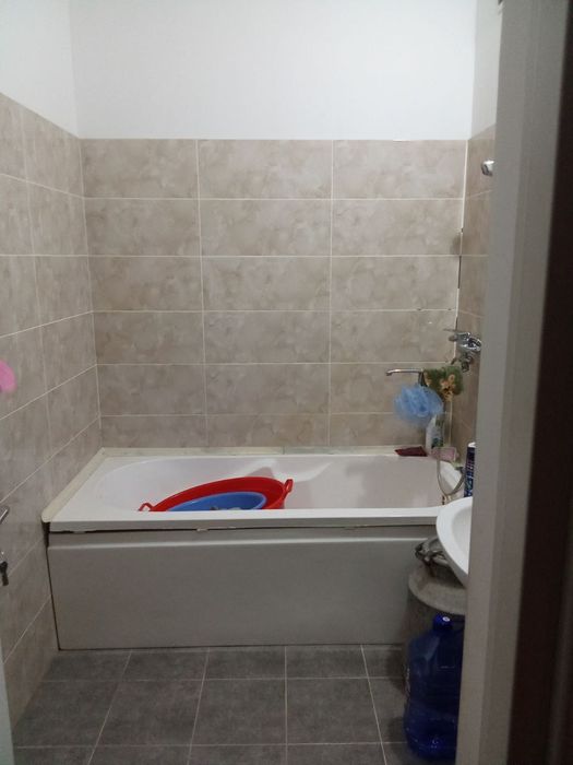 Uy Sotiladi 3 xonalik