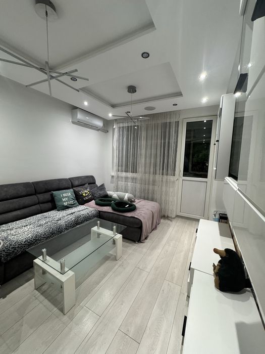 Apartament 3 camere, 73 mp utili, 2 băi, etaj 3, lift – zona Rahovei/Oștirii