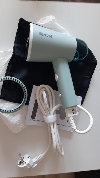 Уред за вертикално гладене с пара Tefal Origin travel