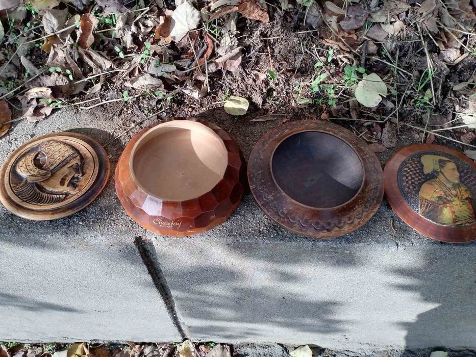 Здрави запазени дървени кутии