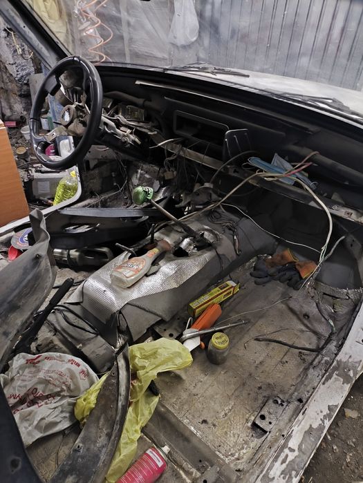 Продам ниву,на ходу