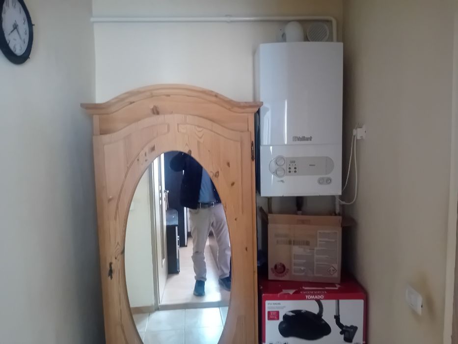 Ap 2 Cam Darmanesti 45mp la cheie etaj 3 renovat mobilat utilat