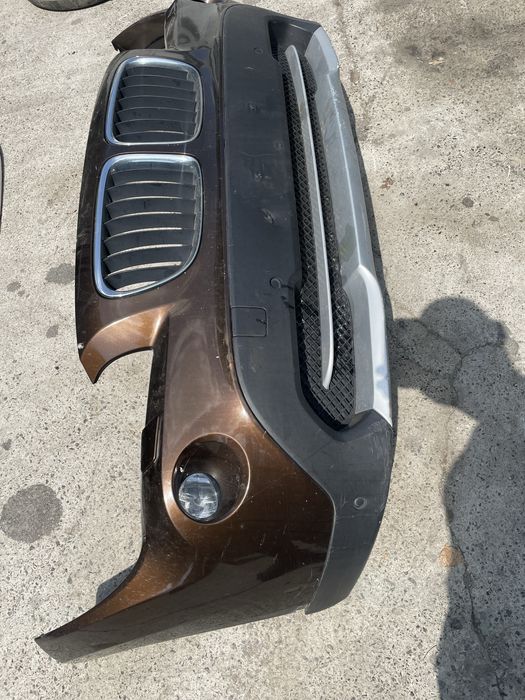 Предна броня БМВ Х1, Е84 (predna bronq bmw x1, e84)