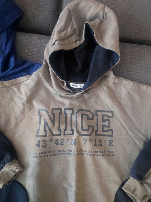 Анурак размер 152 - 2 броя заедно