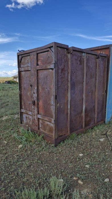 Продам контейнеры