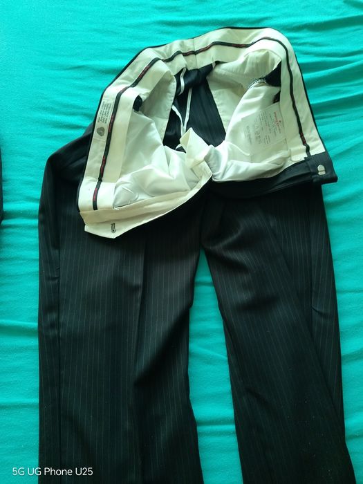 Продавам  Пиер Карден-оригинал