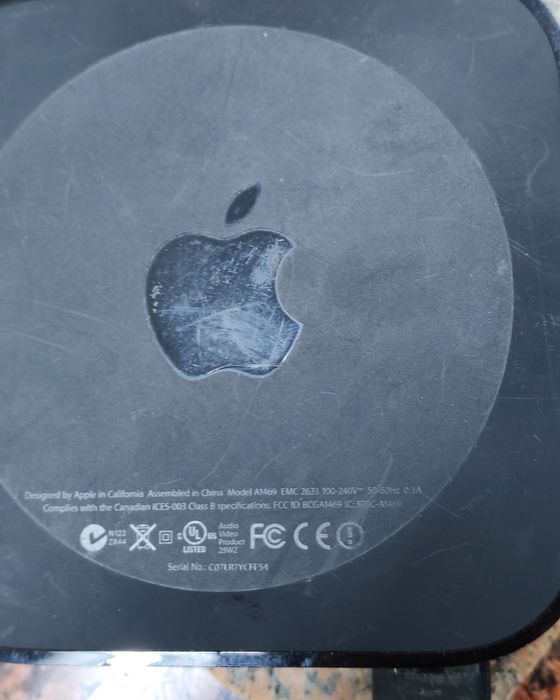 Продам медиаплеер Apple TV
