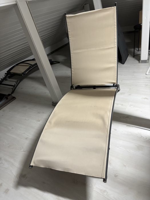 Sezlonguri pentru curte