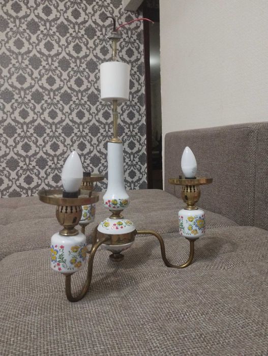 Люстра б/у из металла