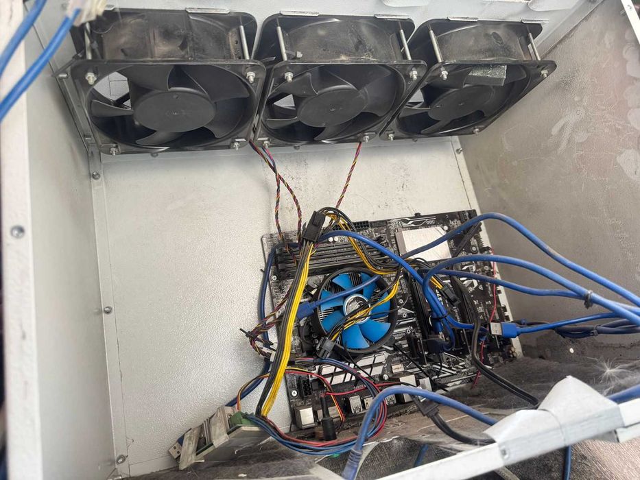 Кейс для видеокарт с материнской платой Prime Z 270-P