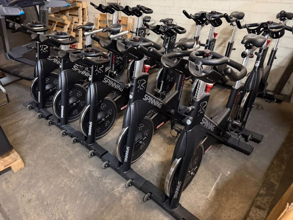 Продавам 16 бр.    Спининг колела, байк, Spinning bike STAR TRAC NXT