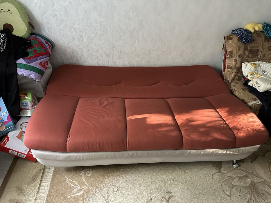 Продам диван и кресло