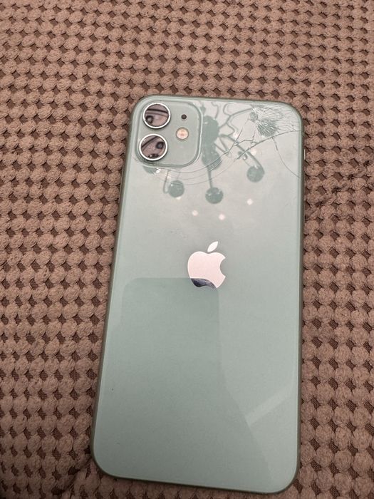 Iphone 11 продам