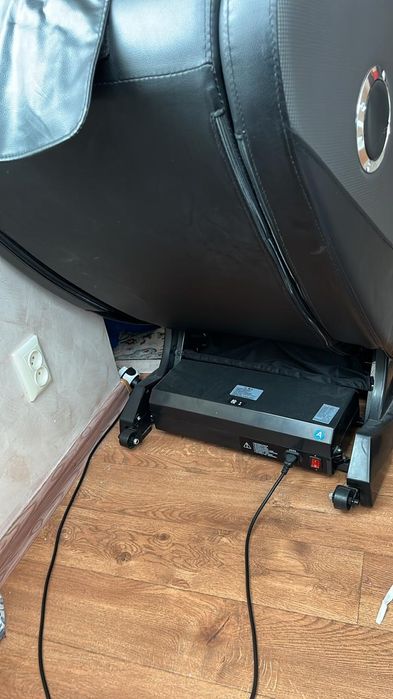 Массажное кресло